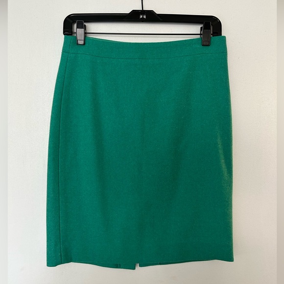 J Crew pencil skirt in teal. Wool blend. Size 2. 20” long. - Picture 2 of 3